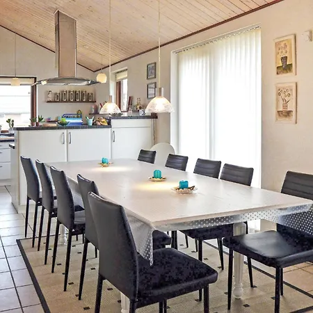 Cozy In With Wifi Holiday home